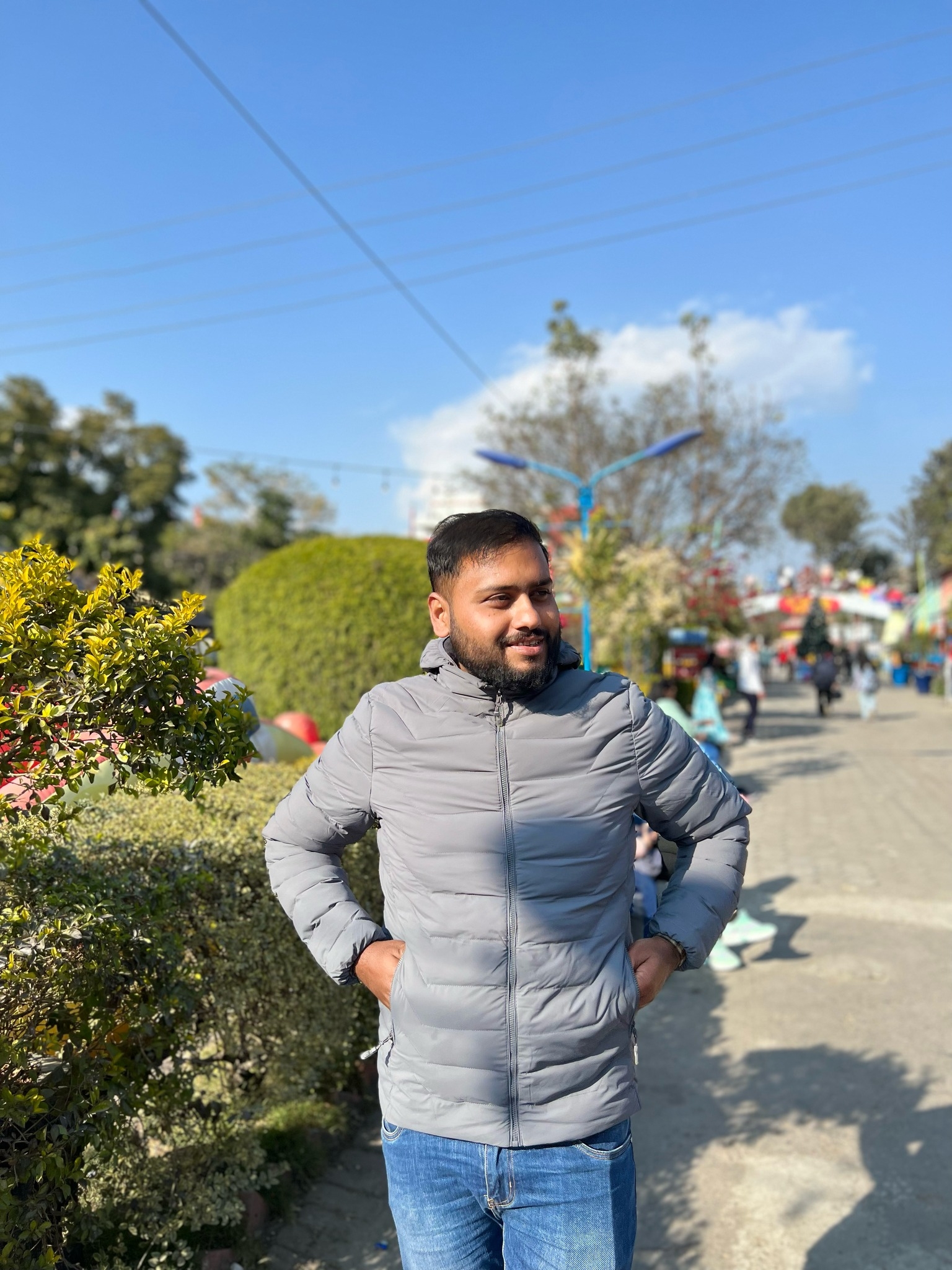 योगेश खतिवडा 
