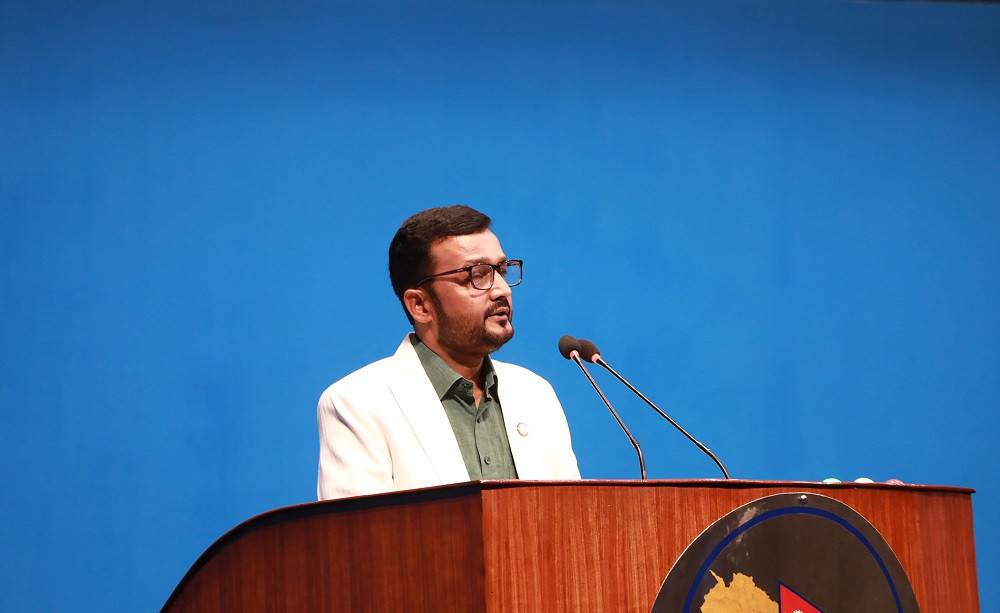 शतप्रतिशत नागरिकमा आधारभूत खानेपानीको पहुँच पुर्याइनेछ : मन्त्री यादव