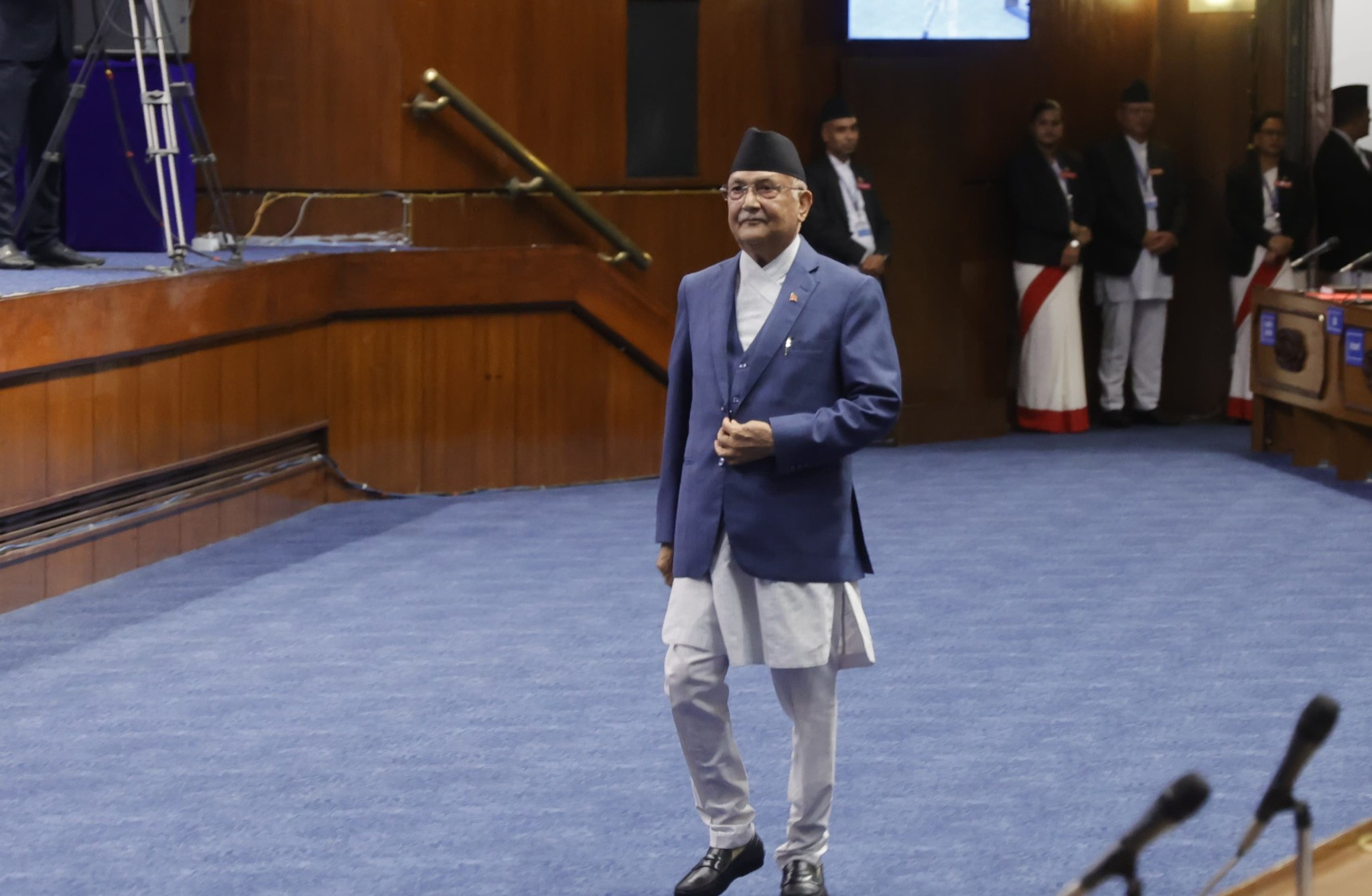 प्रधानमन्त्री ओलीले पाए संसद्को दुईतिहाइ मत, पक्षमा १८८, विपक्षमा ७४