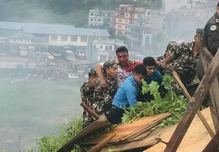 विमान दुर्घटनाः यसरी बाँचेका रहेछन् सौर्य एयरका क्याप्टेन शाक्य