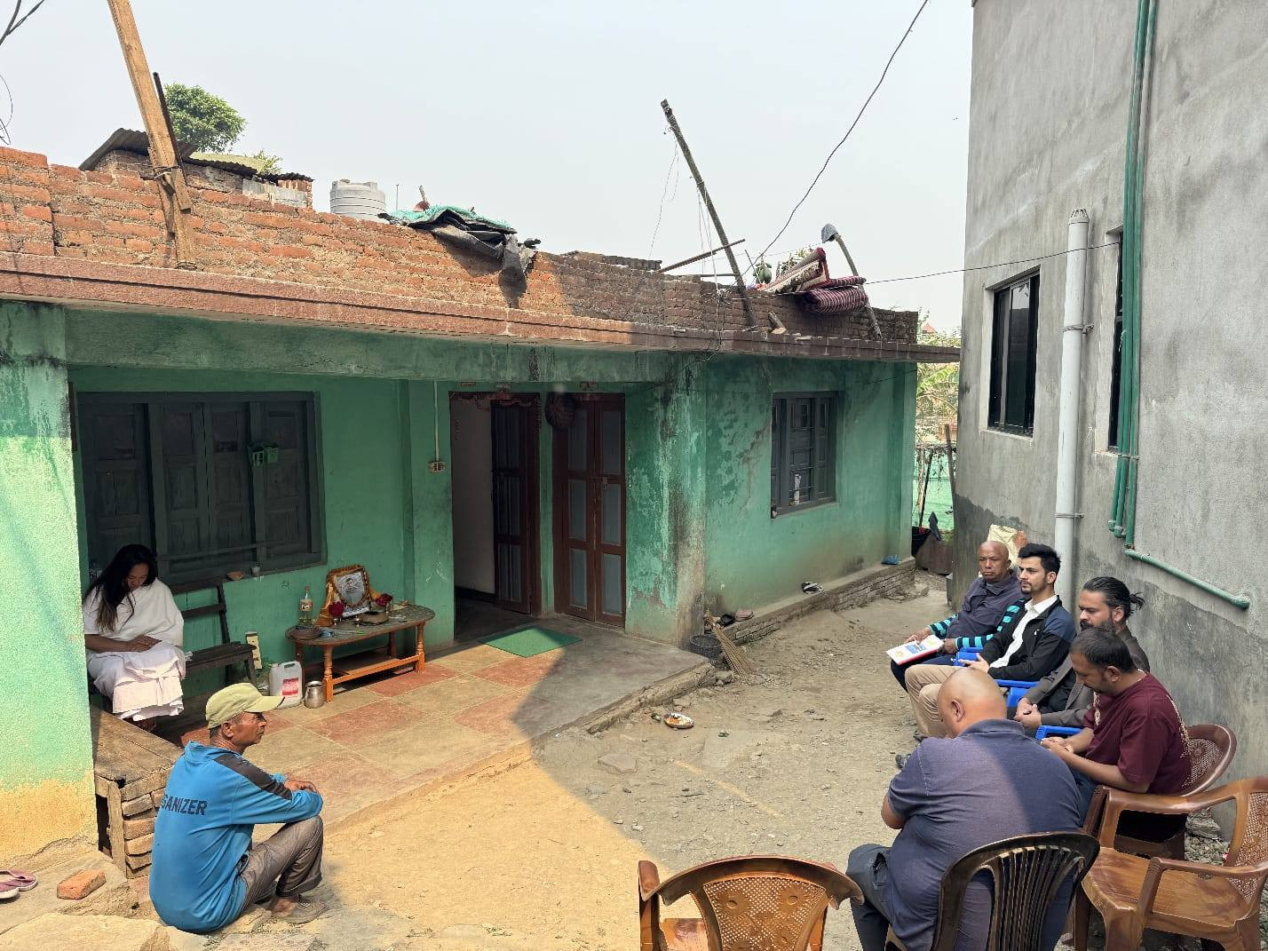 राजावादी आन्दोलनमा मारिएका पत्रकार रजकको परिवारलाई बालेनले भेटेर के भने?