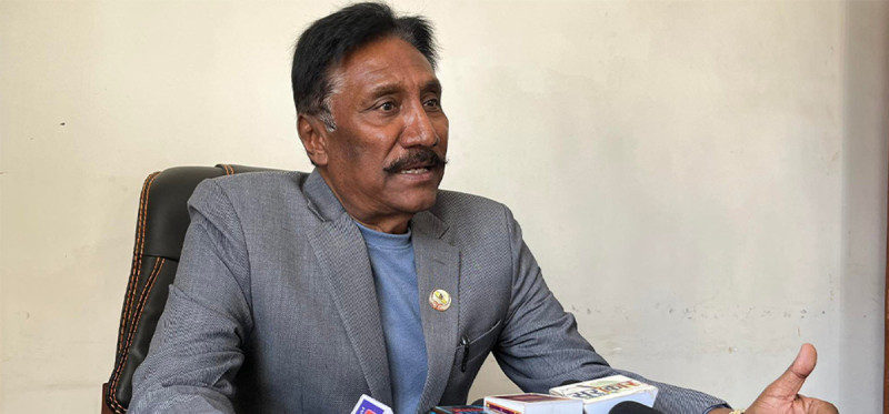 सिंहदरबारबाट हराएको गाडी पत्रले फर्कियो, मन्त्री भण्डारीले महन्थलाई सुटुक्क दिएका थिए 