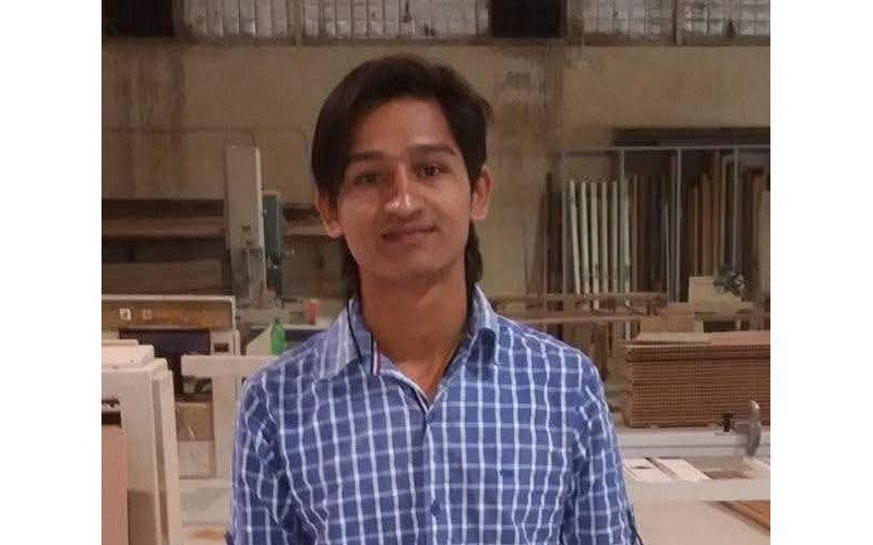 आईटी पढेका युवालले आफैं गर्न खोज्दा राज्यले बेवास्ता गरिदियो, किटनाशक खाएर दिए ज्यान