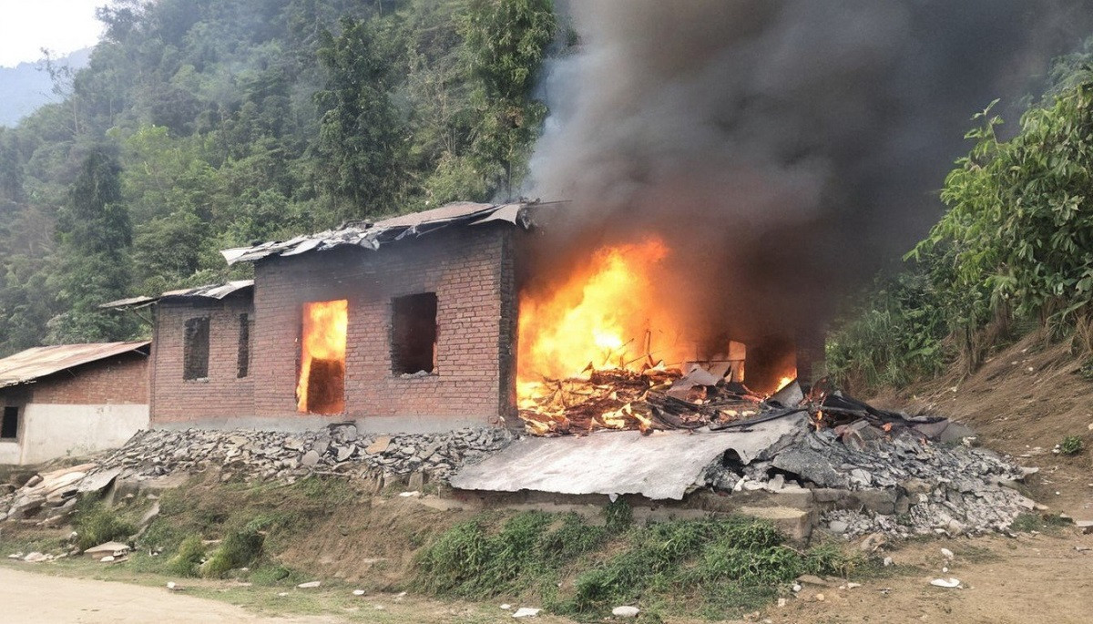 उच्च गतिको विद्युत् प्रवाह हुँदा ६० घरमा क्षति