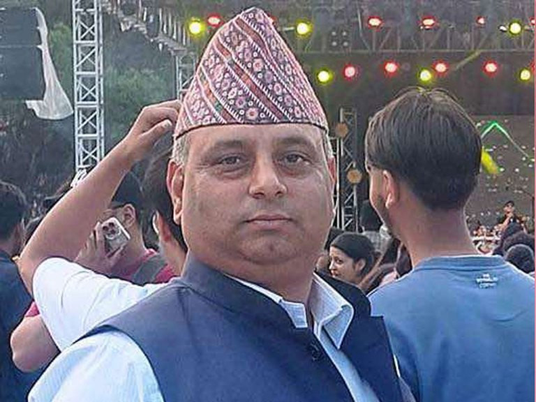 ठगी अभियोग लागेका लेखा समिति सभापतिका पूर्वस्वकीय सचिव पोखरेल पक्राउ