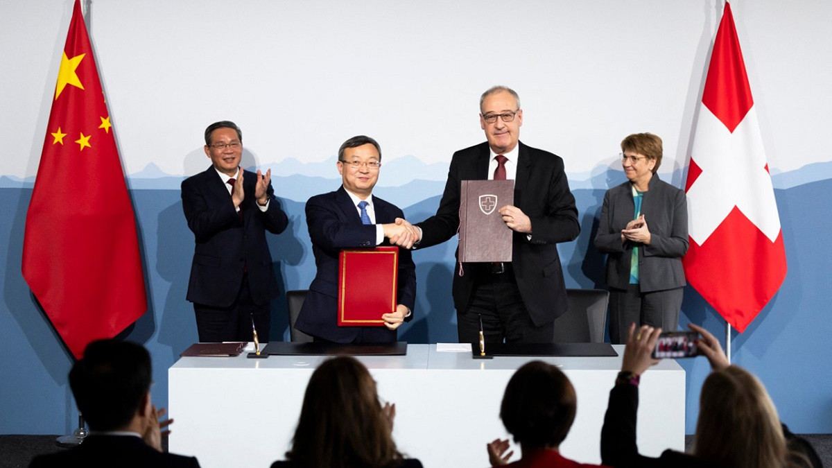 चीन र स्विट्जरल्याण्ड स्वतन्त्र व्यापार सम्झौता स्तरवृद्धि गर्न सहमत