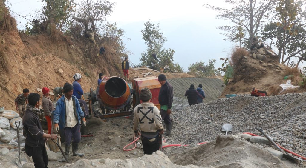 ‘ट्रयाक’ खुलेको १३ वर्षपछि सडक स्तरोन्नति थालियो