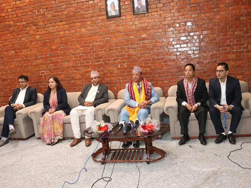 ऊर्जा क्षेत्रको विकासका लागि भारत भ्रमण उपलब्धिमूलक : ऊर्जामन्त्री खड्का