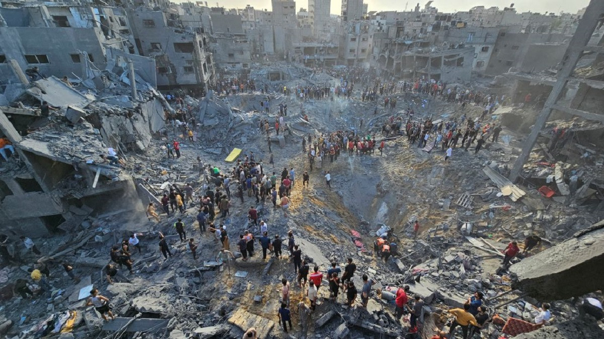 इजराइली बमबारीमा कम्तीमा ४० प्यालेस्टिनीको मृत्यु 