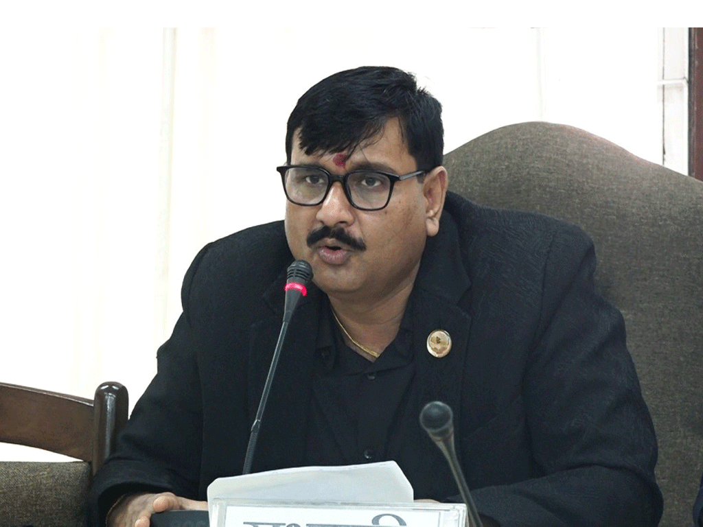 संसदीय समितिले विधेयकमाथि छलफल गर्न पारिश्रमिक दिएर विज्ञ नियुक्ति गर्दै