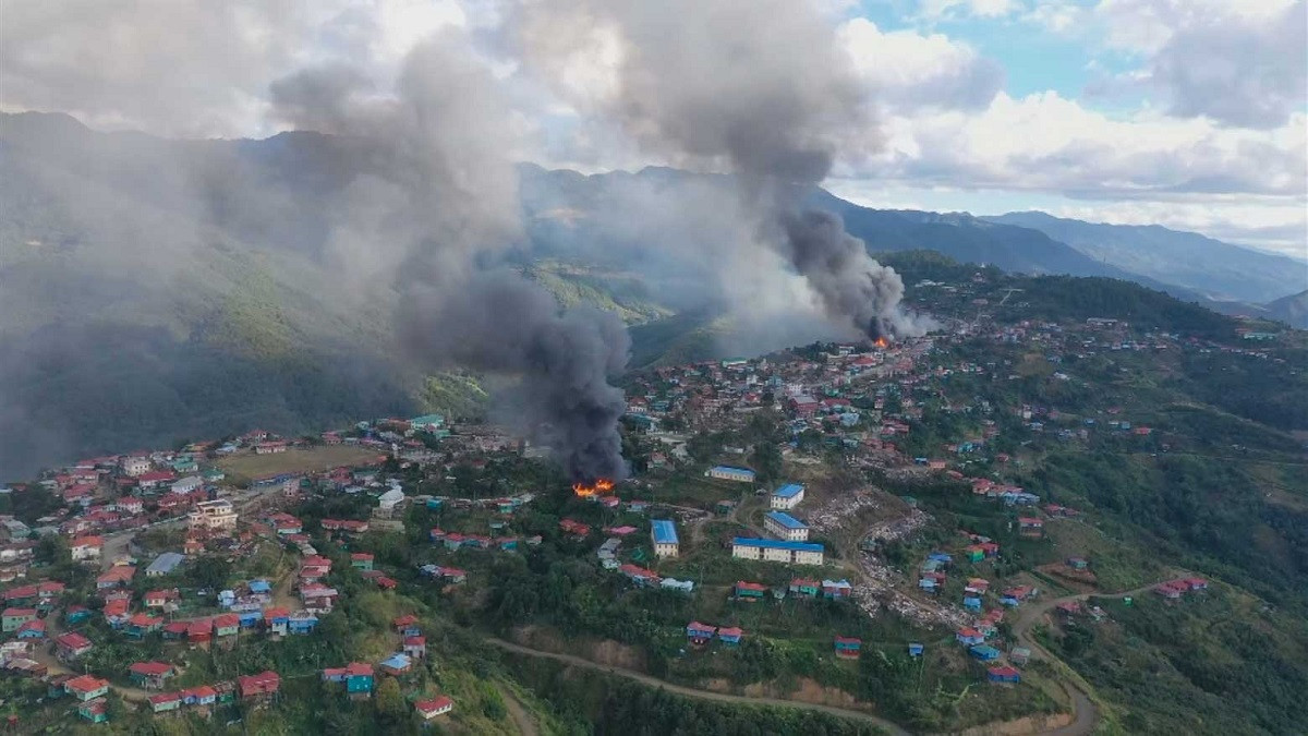 म्यान्माको जातीय समूहद्वारा आक्रमणलाई तीव्रता, थप चौकी कब्जा