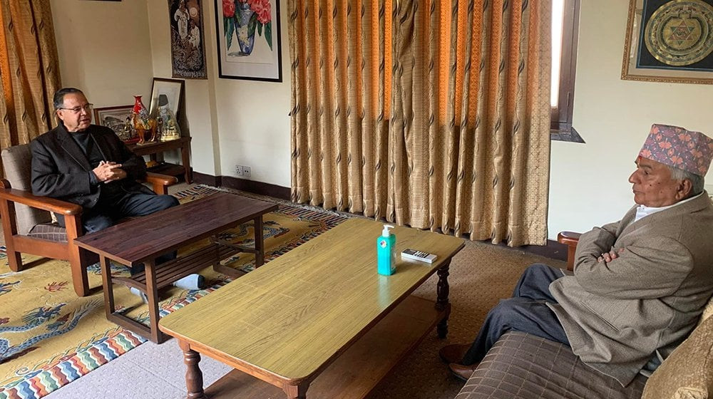 राष्ट्रपतिका उम्मेदवार पौडेलले डल्लु पुगेर पूर्वप्रधानमन्त्री खनाललाई भेटे