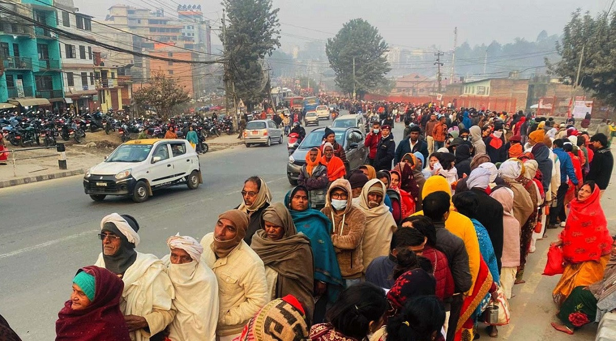 भिड बढेपछि पशुपति क्षेत्रमा सवारीको रुट फेरियो