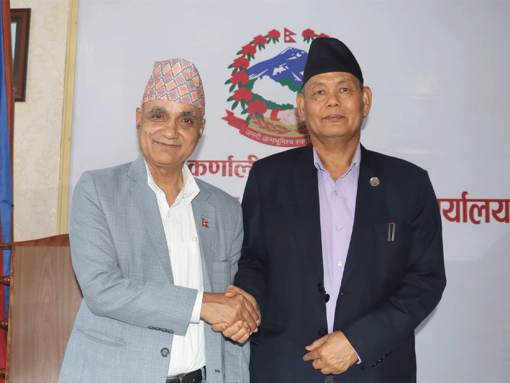 अब नसर्ने गरी दशौं राष्ट्रिय खेलकुदको मिति तोक्न खेलकुद मन्त्रीलाई मुख्यमन्त्री कँडेलको आग्रह
