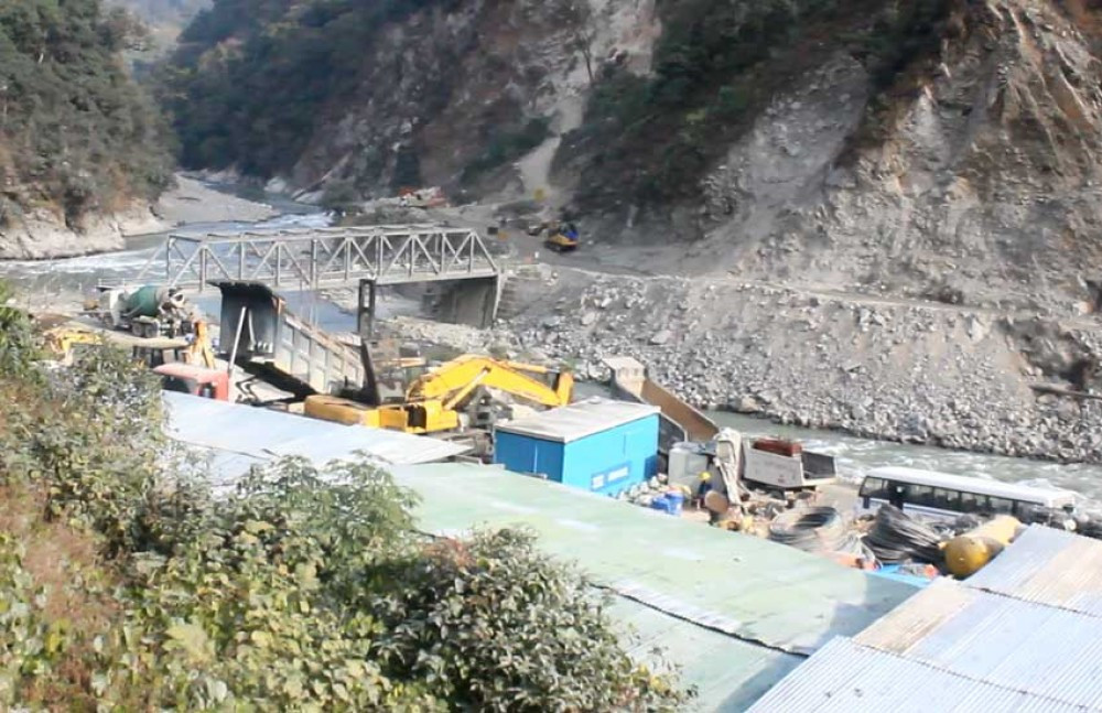 अरुण तेस्रो जलविद्युत् : साकेलामा मुआब्जा वितरण सुरु