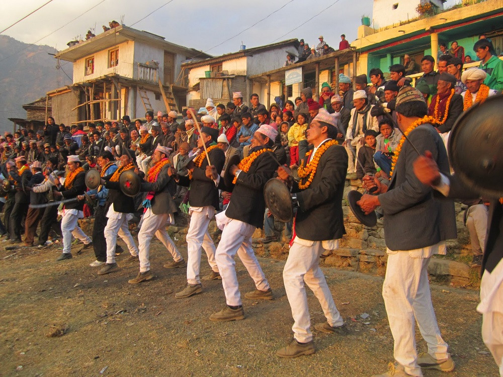 सुदूरपश्चिममा भुवा पर्वको रौनकता, प्रदेशभर आज सार्वजनिक बिदा