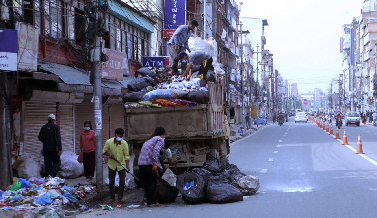 काठमाडौँको फोहोर व्यवस्थापन सुचारु, ३ दिनभित्र उठाइसक्ने