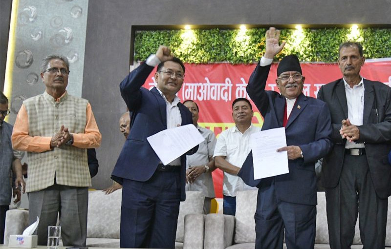 बाबुरामको पछि लागेर माओवादी छाड्दा पोलिटब्यूरो, प्रचण्डसँग वार्ता गरी फर्किँदा केन्द्रीय सचिव