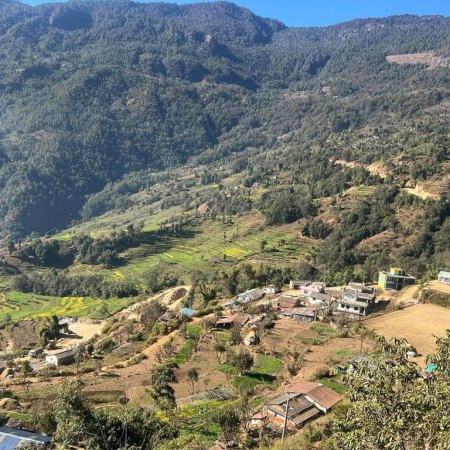 विकासले उज्यालिँदै गरेका गाउँ बसाइसराइले अँध्यारो बन्दै