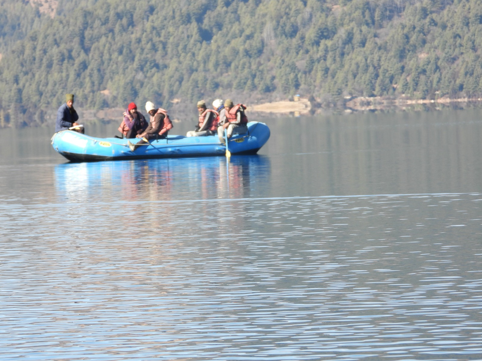 guest-bird-in-Rara-lake-in-Nepal_cnnepal4-1706016371.jpg
