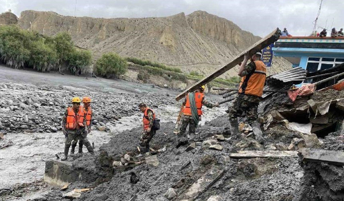 मुस्ताङको यातायात सम्पर्कविच्छेद