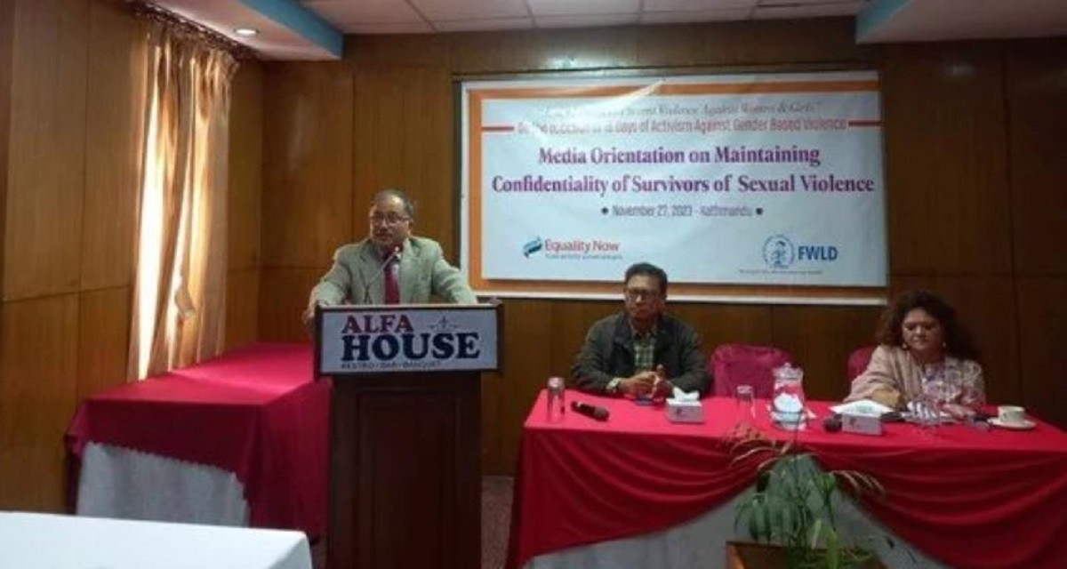 गोपनीयताको हक र प्रकाशन स्वतन्त्रताबिचको फरक बुझेर काम गर्नुपर्छ :  पूर्वप्रधानन्यायधीश श्रेष्ठ 
