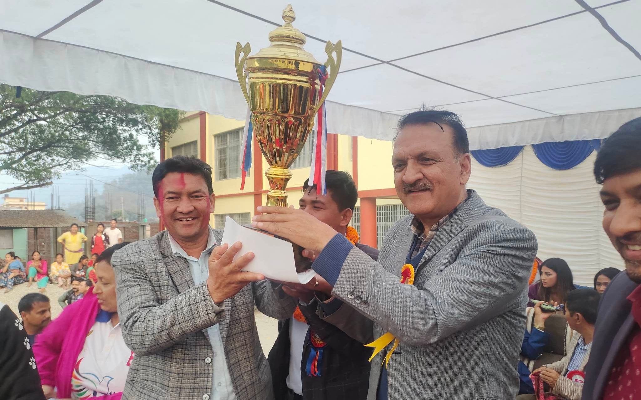राष्ट्रपति रनिङ शिल्डको उपाधि लिखुले जित्यो