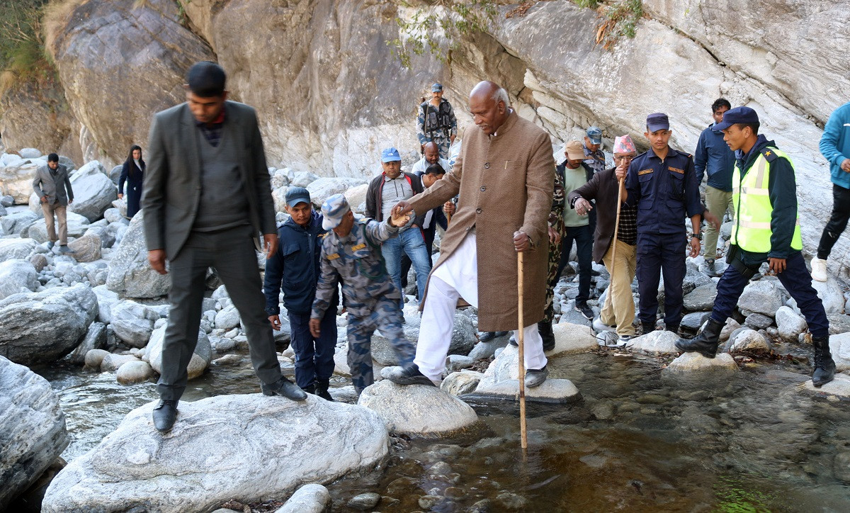 mantri-yadav-1701531479.jpg