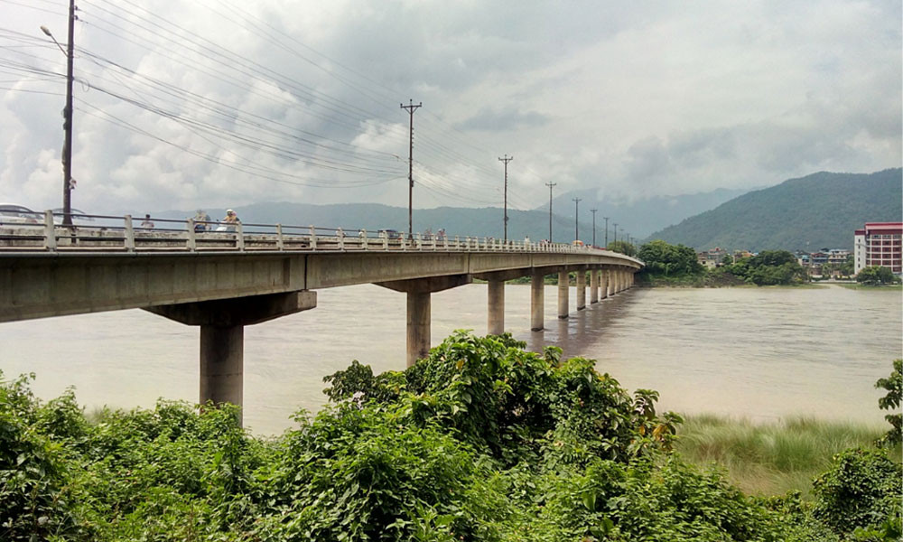 पौडी खेल्ने क्रममा नारायणीमा डुबेर दाजुभाइको मृत्यु