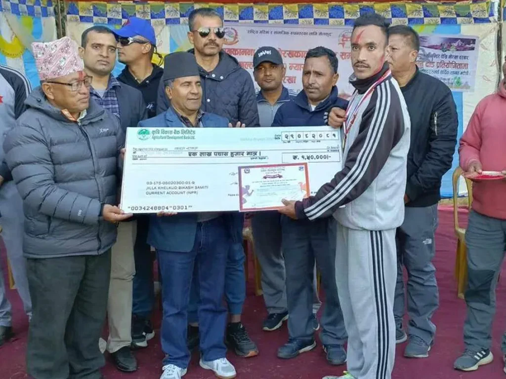 मनकामनादेखि गोरखकालीसम्मको म्याराथन दौड प्रतियोगिताको उपाधि रावतलाई