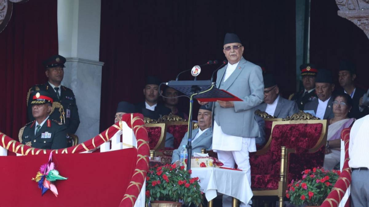अमेरिकाबाट फर्किएर काठमाडौं ओर्लिए प्रधानमन्त्री ओली, अब मन्त्रिपरिषद बैठक
