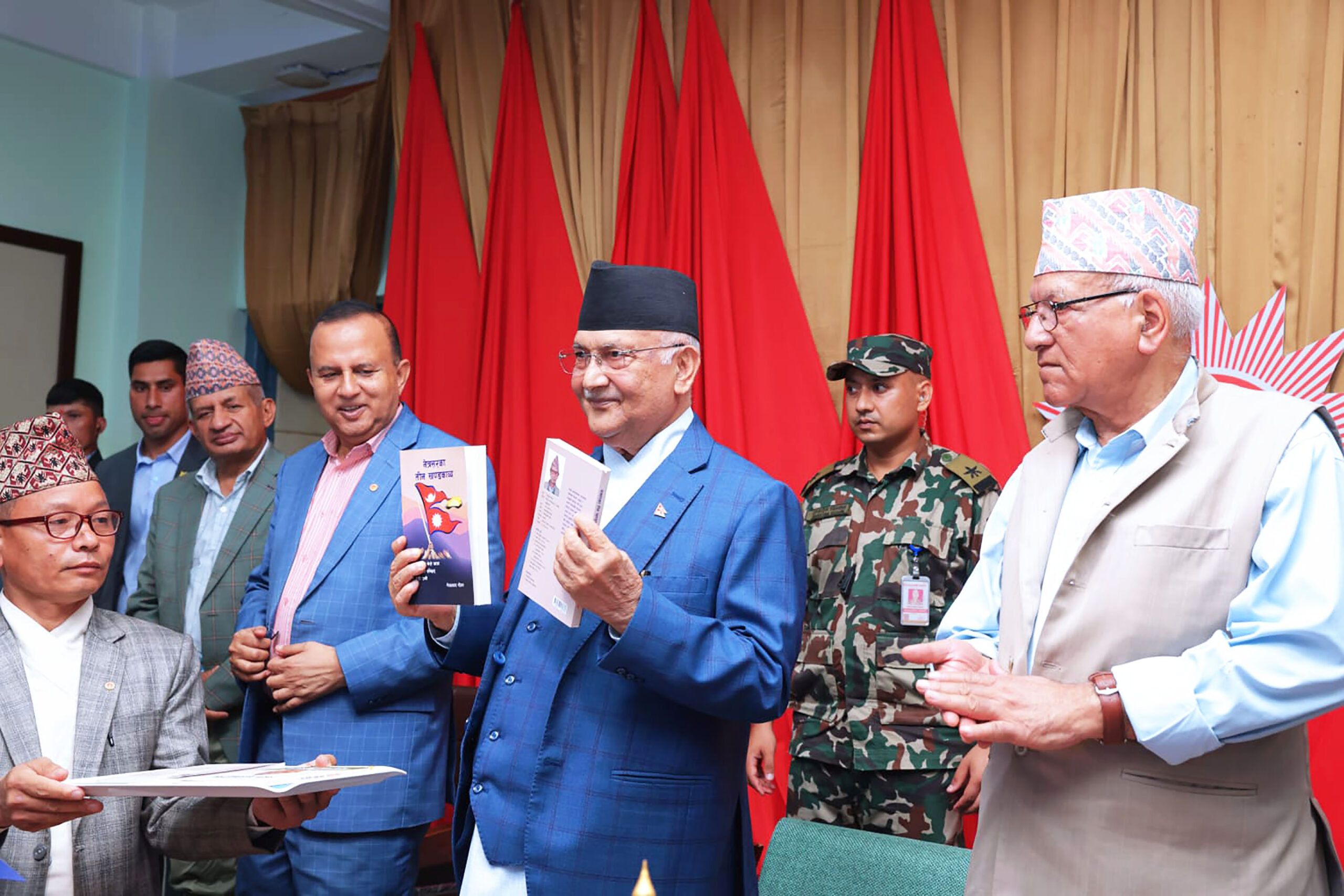 नेपाल साहित्यकारको उर्वर भूमि हो : प्रधानमन्त्री ओली