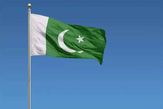 पाकिस्तानमा आज मतदान, निर्वाचनको पूर्वसन्ध्यामा भएको बम विष्फोटमा २८ जनाको मृत्यु