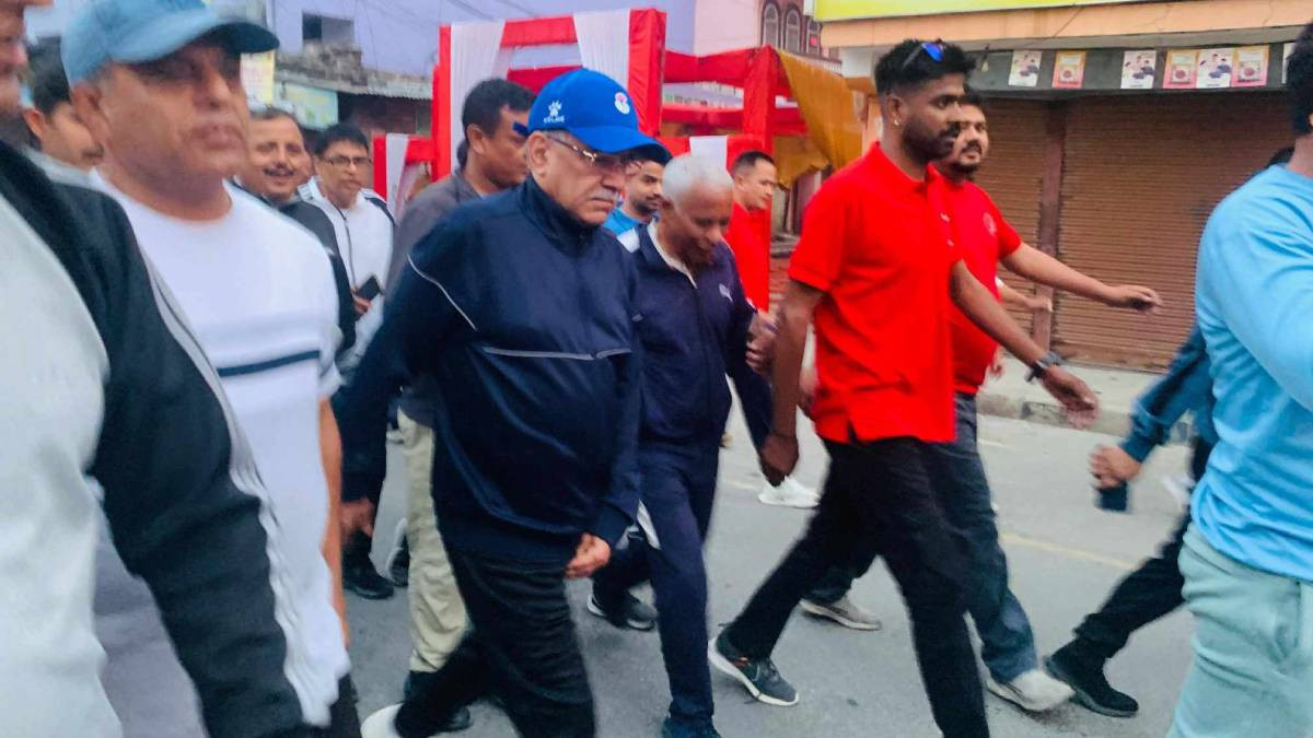 ८४ मा सत्तामा पुग्न प्रचण्ड 'मर्निङ वाक'लाई यसरी बनाउँदै छन् रणनिती