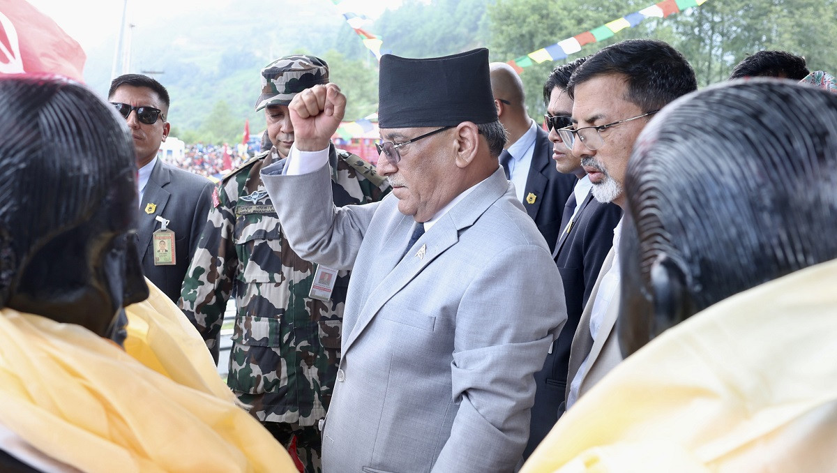 २१ औँ शताब्दीको जनवाद नयाँ ढङ्गले लागू गर्दैछु : प्रधानमन्त्री प्रचण्ड