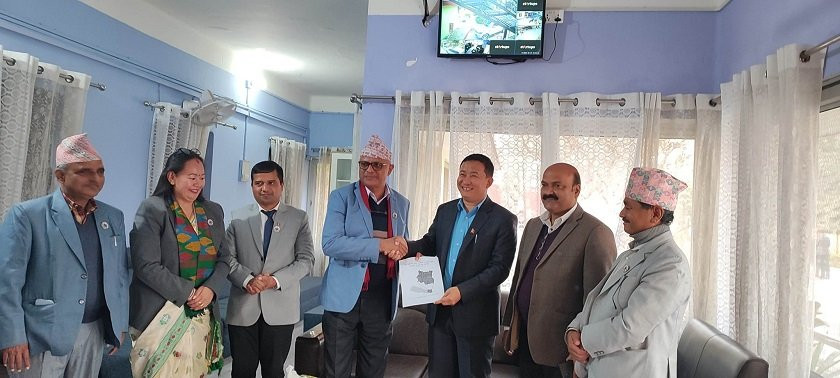 न्यूनतम साझा कार्यक्रम सरकारलाई हस्तान्तरण