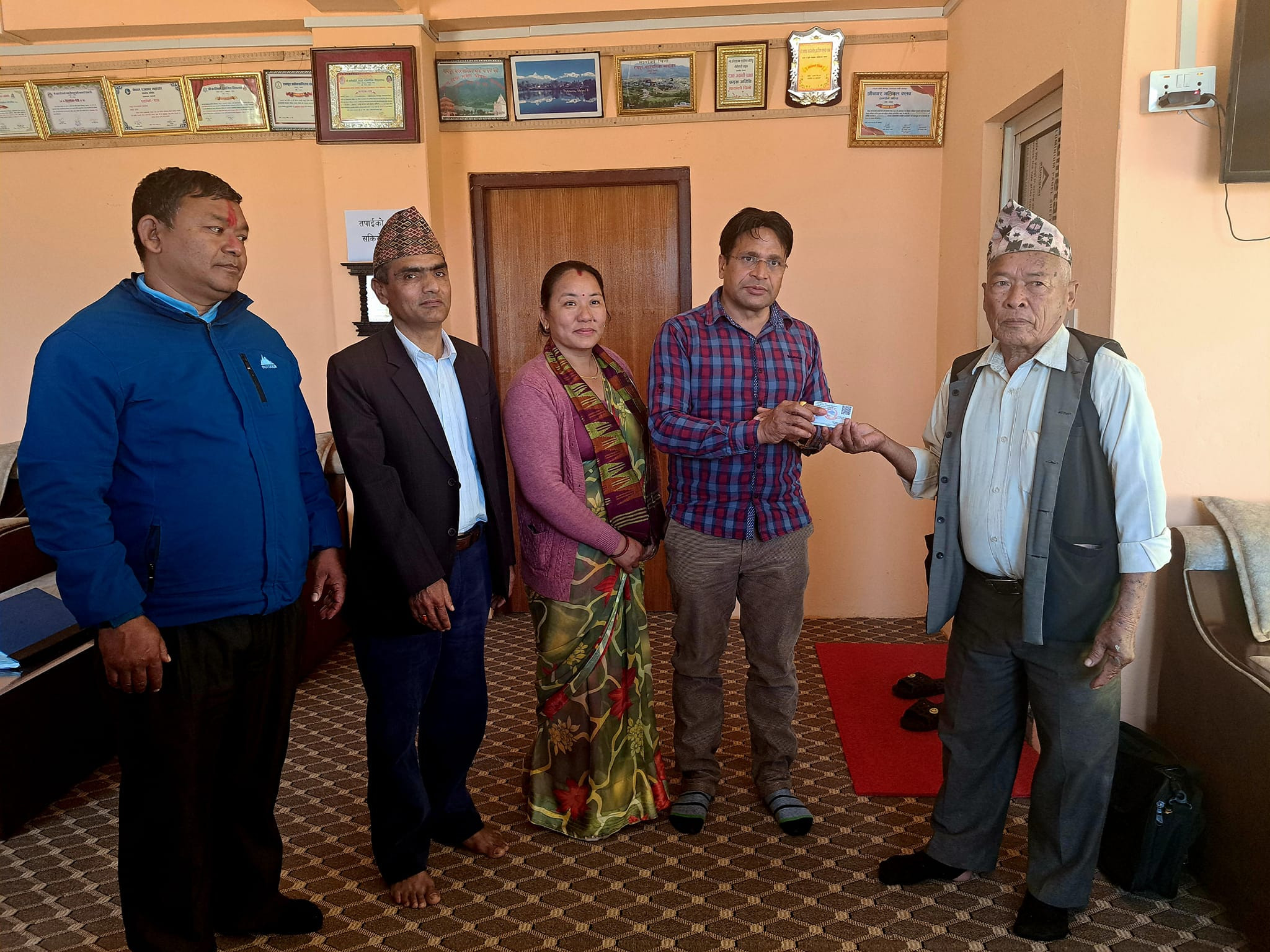 रामपुरबाट डिजिटल परिचयपत्र वितरण, पाल्पामै पहिलो