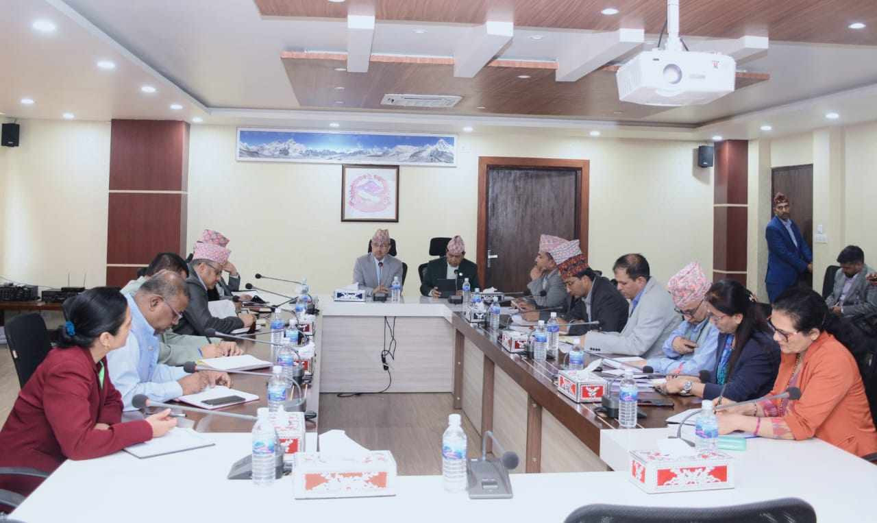 बजार अनुगमन थप प्रभावकारी बनाउनुस् : कार्यबाहक प्रधानमन्त्री खड्का