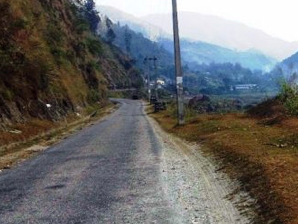 महावै गाउँपालिकाको मुकाम जोड्ने सडक बन्दै