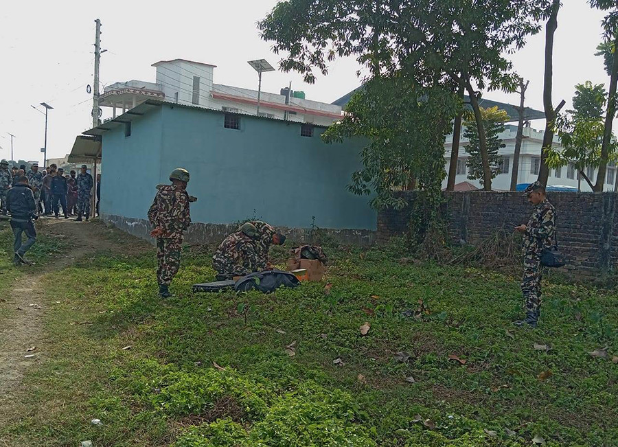 विराटनगरमा भेटिएकाे विष्फोटक पदार्थ सेनाद्वारा डिस्पोज, दुईजना पक्राउ