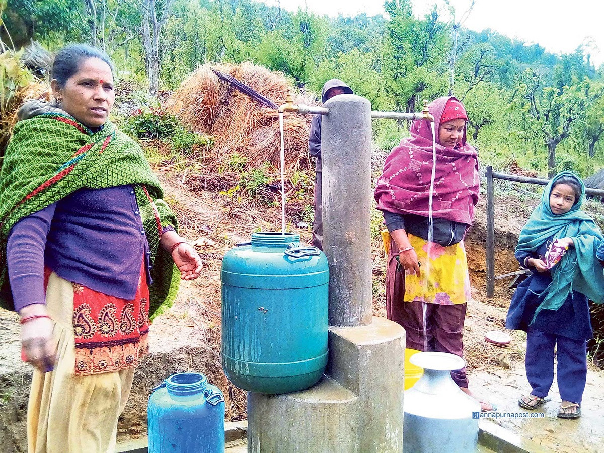 भलामखोरका घरघरमा खानेपानी धारा