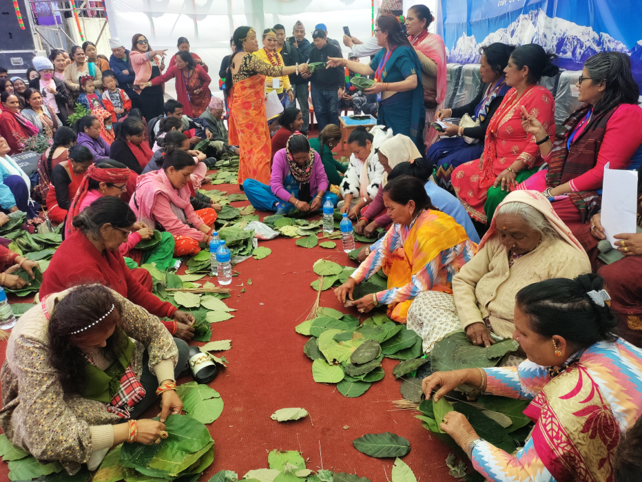 ताप्लेजुङमा टपरी गाँस्ने प्रतियोगिता : प्रतिस्पर्धासँगै विगतको सम्झना