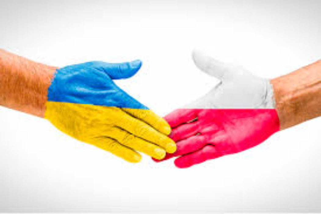 युक्रेनलाई सैन्य सहायता गर्दै पोल्याण्ड 